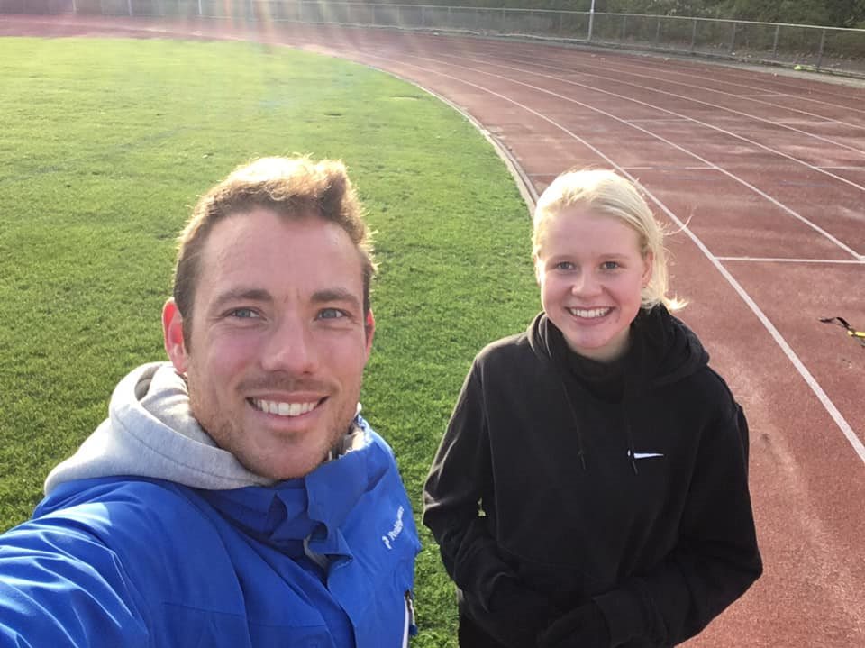14-årige Maria kommer i praktik som personlig træner og løbecoach